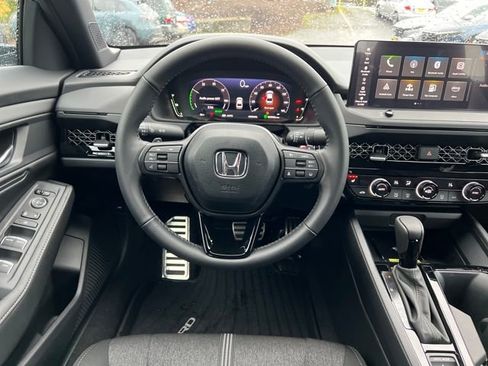 New 2025 Honda Accord Sport image 18