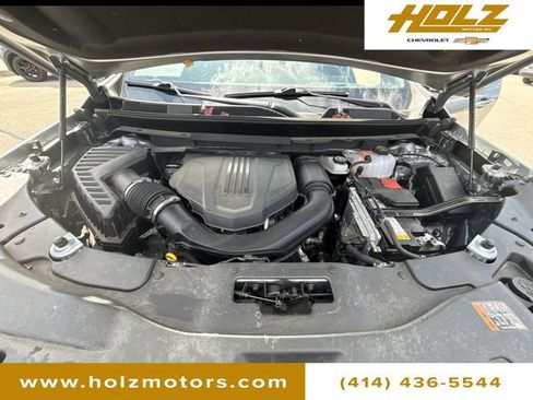 Certified 2024 Chevrolet Traverse Z71 w/ Enhanced Driving Package AWD/4WD image 29