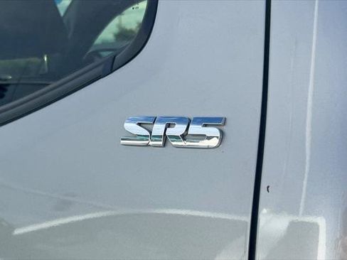 Certified 2019 Toyota Tacoma SR5 RWD image 21