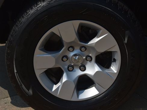Used 2022 RAM 1500 Big Horn AWD/4WD image 11