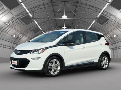 Used 2017 Chevrolet Bolt LT image 3