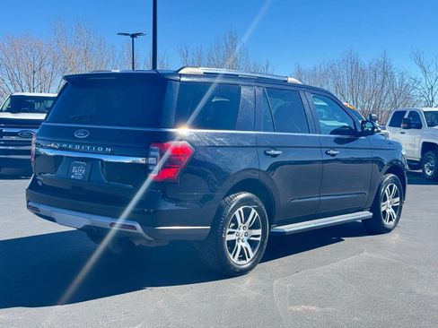 Used 2023 Ford Expedition Limited image 6