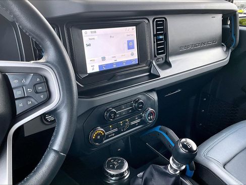 Certified 2022 Ford Bronco Black Diamond image 9