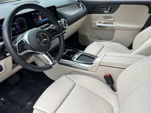 Certified 2026 Mercedes-Benz GLA 250 4MATIC image 9