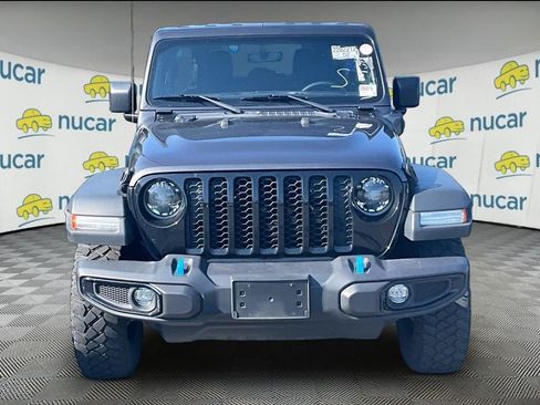Used 2023 Jeep Wrangler Unlimited w/ 8.4" Radio Group AWD/4WD image 2