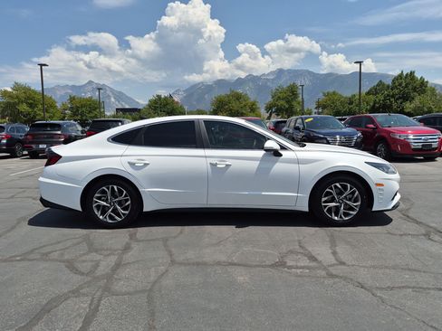 Certified 2023 Hyundai Sonata SEL FWD image 2