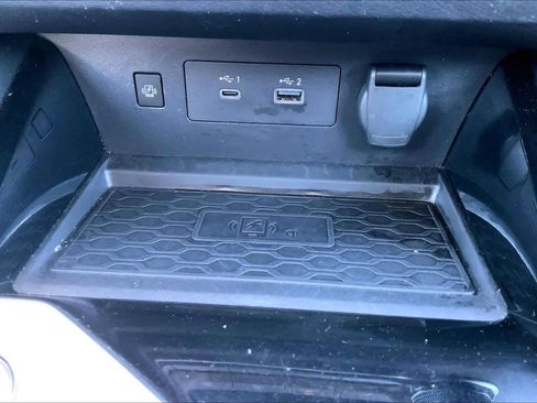 Used 2024 Nissan Altima 2.5 SV w/ SV Premium Package image 34