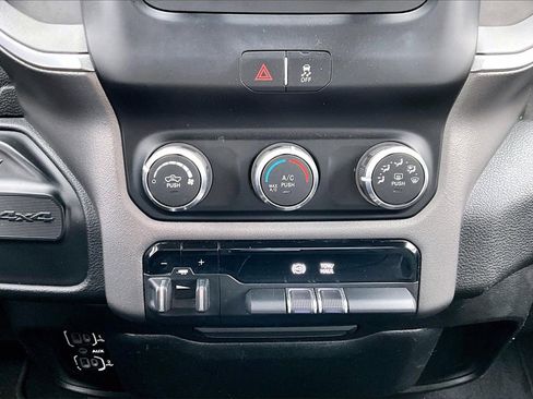 Used 2019 RAM 2500 Big Horn image 17