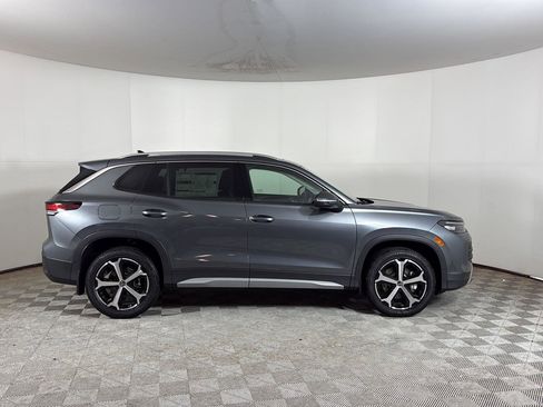 New 2026 Volkswagen Tiguan SE AWD/4WD image 11