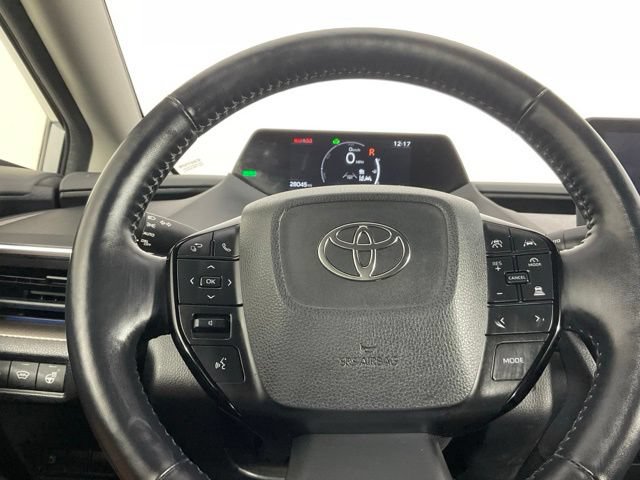 Used 2025 Toyota Prius XLE FWD image 22