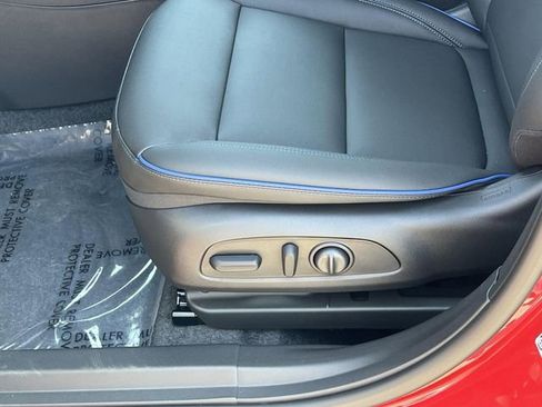 New 2026 Buick Envista Sport Touring image 22