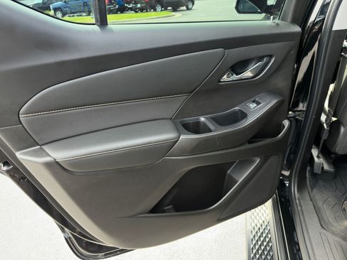 Used 2021 Chevrolet Traverse Premier w/ Redline Edition FWD image 21
