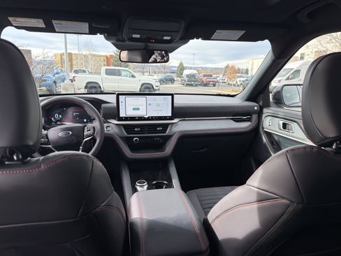 New 2026 Ford Explorer ST-Line w/ ST-Line Street Pack AWD/4WD image 14