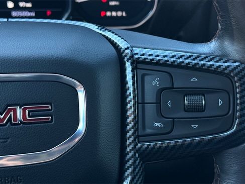 Used 2021 GMC Sierra 1500 AT4 w/ Off-Road Performance Package image 29