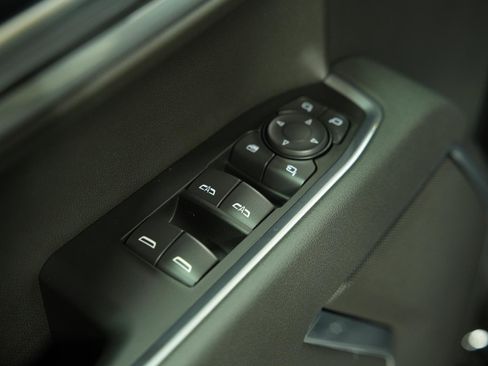 New 2026 GMC Sierra 1500 SLT AWD/4WD image 24