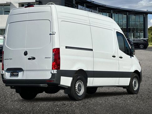 New 2025 Mercedes-Benz Sprinter 2500 image 4