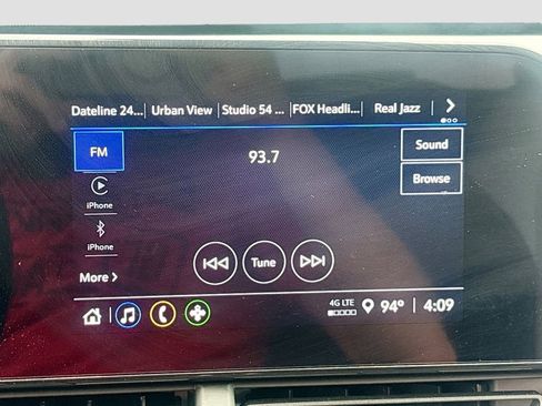 Used 2026 Chevrolet Trax RS FWD image 14
