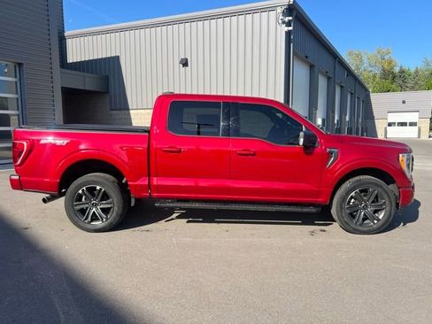 Used 2022 Ford F150 XLT w/ Equipment Group 302A High AWD/4WD image 4