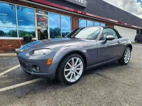 Used 2007 MAZDA MX-5 Miata Grand Touring w/ Premium Pkg image 47
