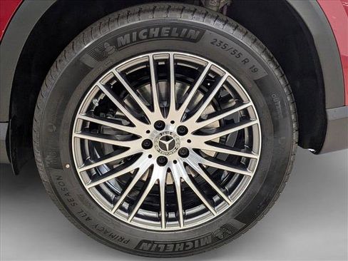New 2026 Mercedes-Benz GLC 300 image 11