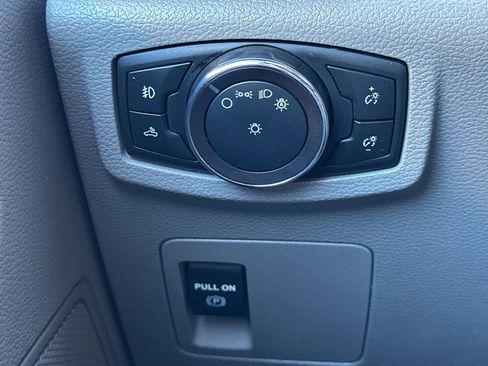 Used 2019 Ford F150 XLT w/ XTR Package image 33