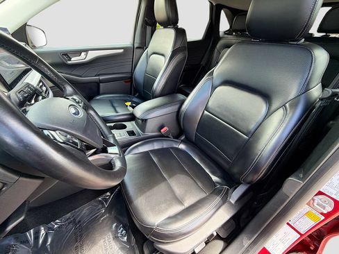 Used 2024 Ford Escape Platinum AWD/4WD image 23