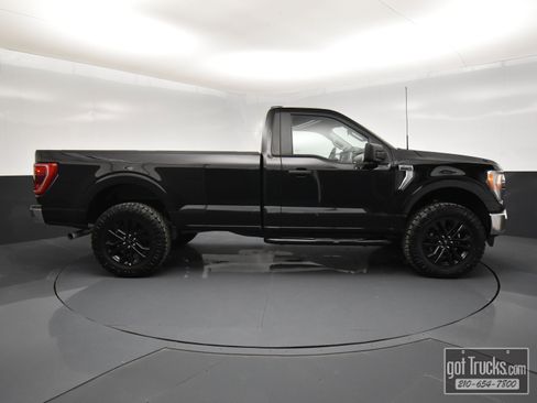 Used 2022 Ford F150 XLT image 46