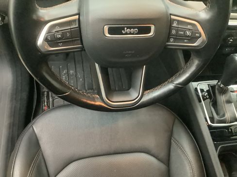 Used 2022 Jeep Compass Limited AWD/4WD image 14