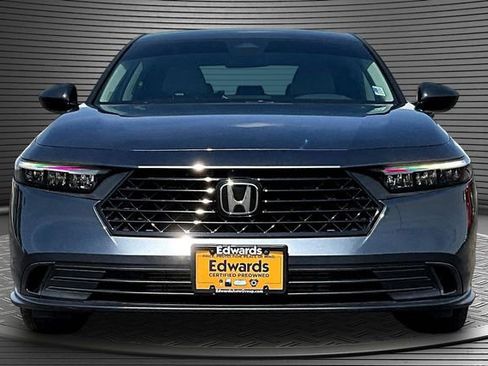 Used 2023 Honda Accord EX image 2