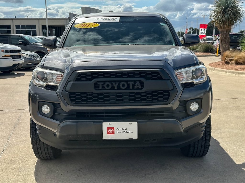 Certified 2017 Toyota Tacoma SR5 w/ Tow Package RWD image 8
