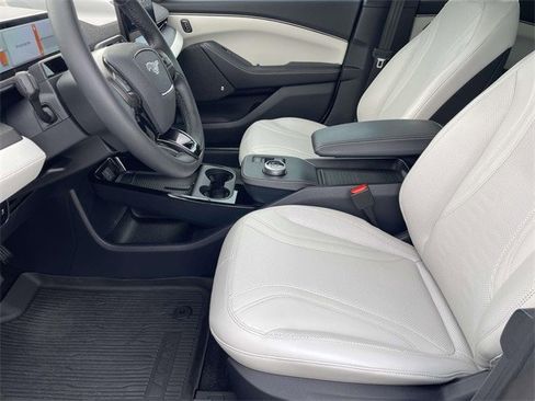Certified 2023 Ford Mustang Mach-E Premium image 18