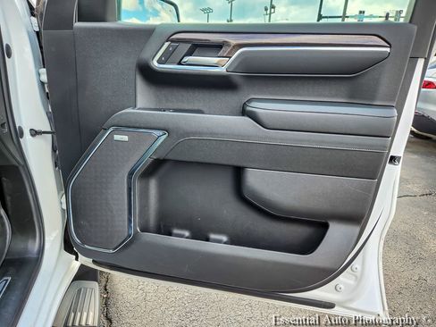 Used 2024 Chevrolet Silverado 1500 LTZ image 20