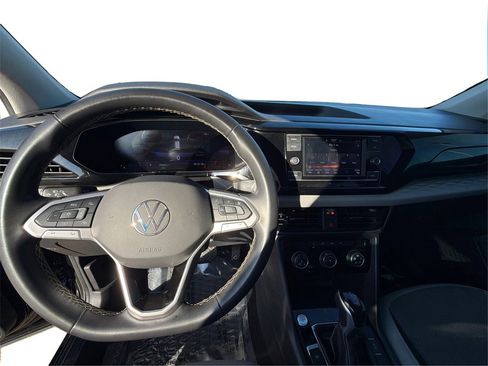 Used 2024 Volkswagen Taos S w/ MDO Package image 28