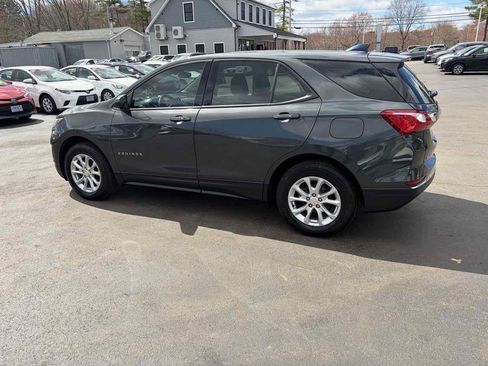 Used 2018 Chevrolet Equinox LS image 8