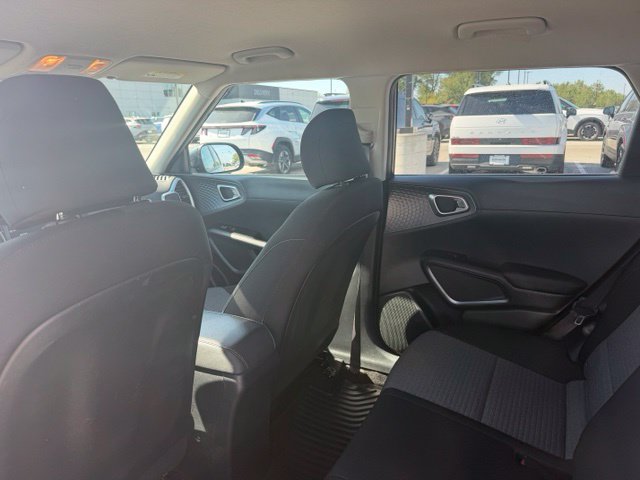 Used 2020 Kia Soul S FWD image 26