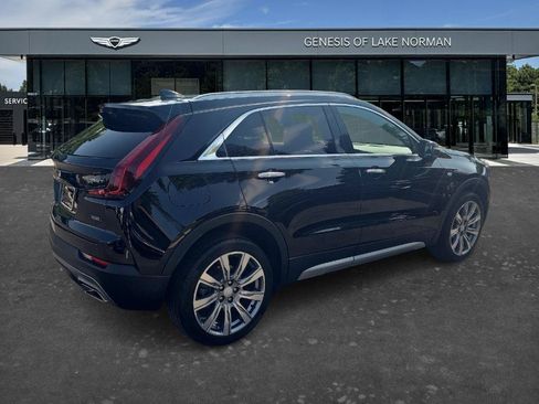 Used 2023 Cadillac XT4 Premium Luxury w/ Cold Weather Package AWD/4WD image 5