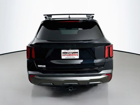 Used 2024 Kia Sorento SX AWD/4WD image 6