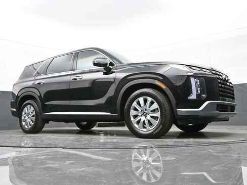 Used 2025 Hyundai Palisade SE image 23