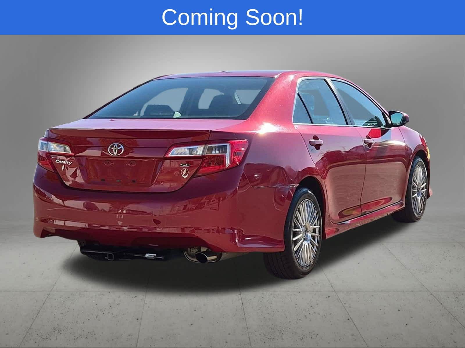 Used 2013 Toyota Camry SE FWD image 6