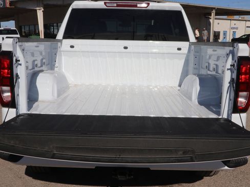 New 2026 GMC Sierra 1500 Elevation image 29