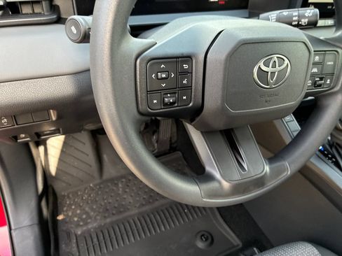 New 2026 Toyota RAV4 LE AWD/4WD image 21