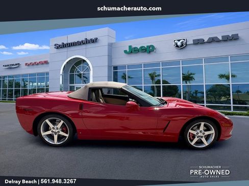 Used 2006 Chevrolet Corvette Convertible w/ Preferred Equipment Group RWD image 8