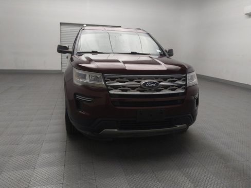 Used 2018 Ford Explorer XLT image 14