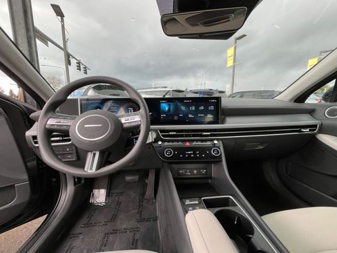Used 2025 Hyundai Sonata SEL image 34