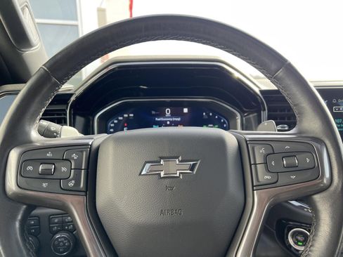 Used 2022 Chevrolet Silverado 1500 ZR2 w/ Technology Package image 24