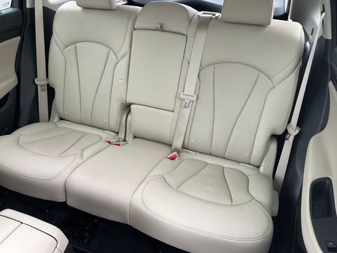 Used 2020 Buick Envision Premium image 23