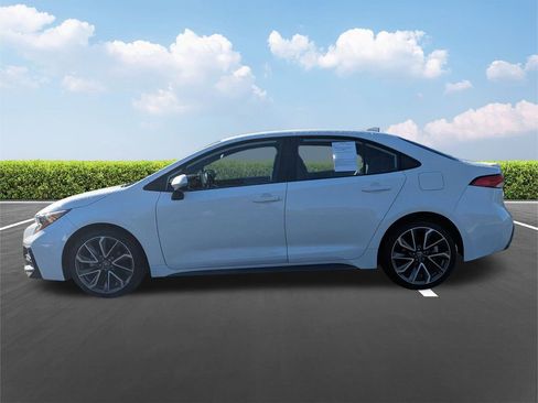Used 2021 Toyota Corolla SE image 7
