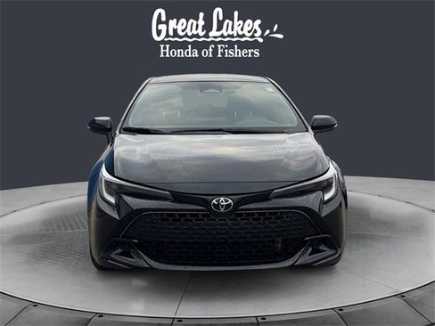 Used 2024 Toyota Corolla SE w/ SE Package image 8