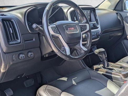 Used 2020 GMC Canyon SLT w/ Driver Alert Package AWD/4WD image 10
