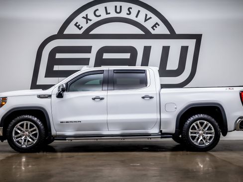 Used 2019 GMC Sierra 1500 SLT w/ SLT Premium Plus Package image 5